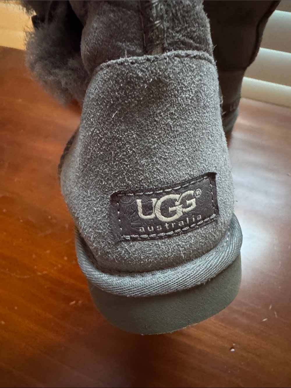 UGG Boot - Picture 2 of 2